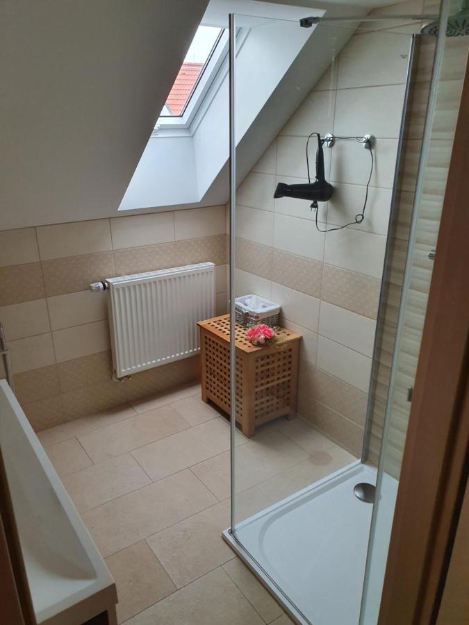 Ubytovani Za Kaplickou Třeboň Extérieur photo